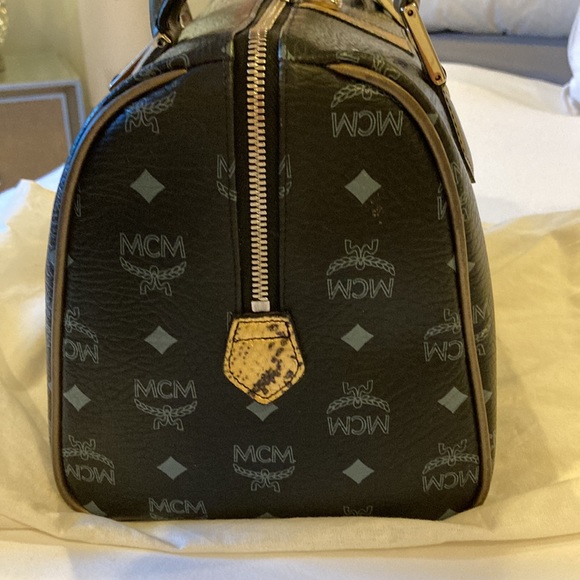 SOLD!!!!!!!! - Picture 5 of 12